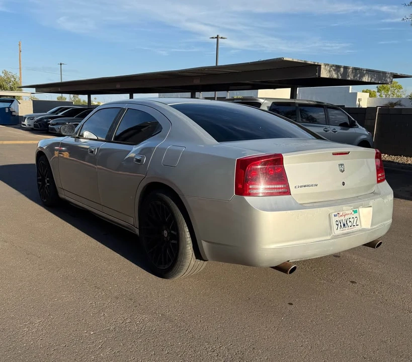 2006 Dodge Charger 6th Gen - Image 2 of 6