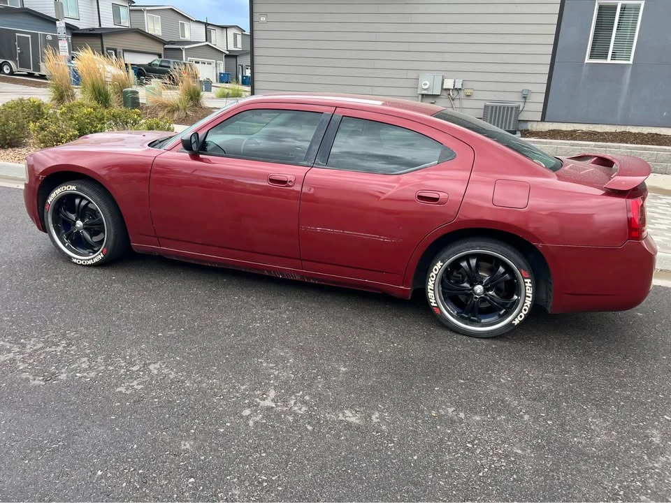 2006 Dodge Charger 6th Gen - Image 4 of 6