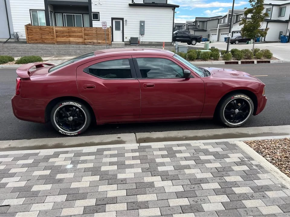 2006 Dodge Charger 6th Gen - Image 2 of 6