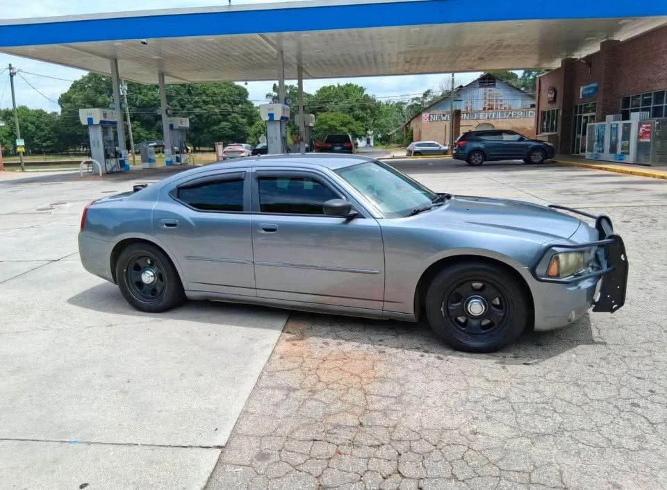 2006 Dodge Charger 6th Gen - Image 2 of 4