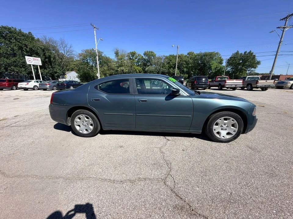 2006 Dodge Charger 6th Gen - Image 3 of 8
