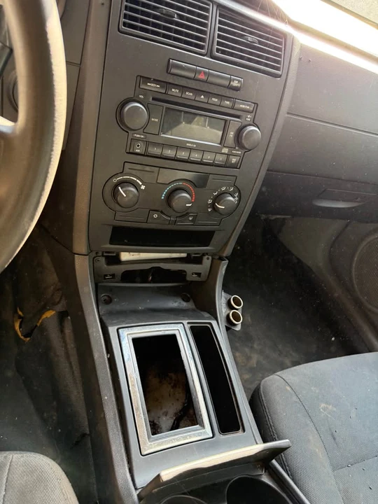 2006 Dodge Charger 6th Gen - Image 4 of 8