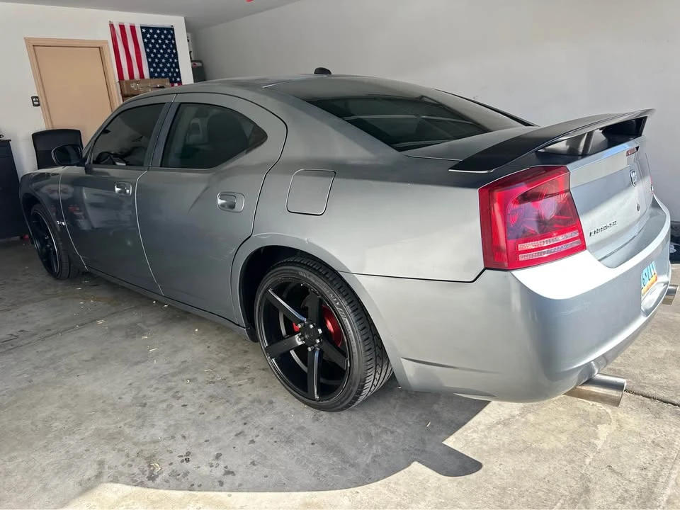 2006 Dodge Charger 6th Gen - Image 16 of 18