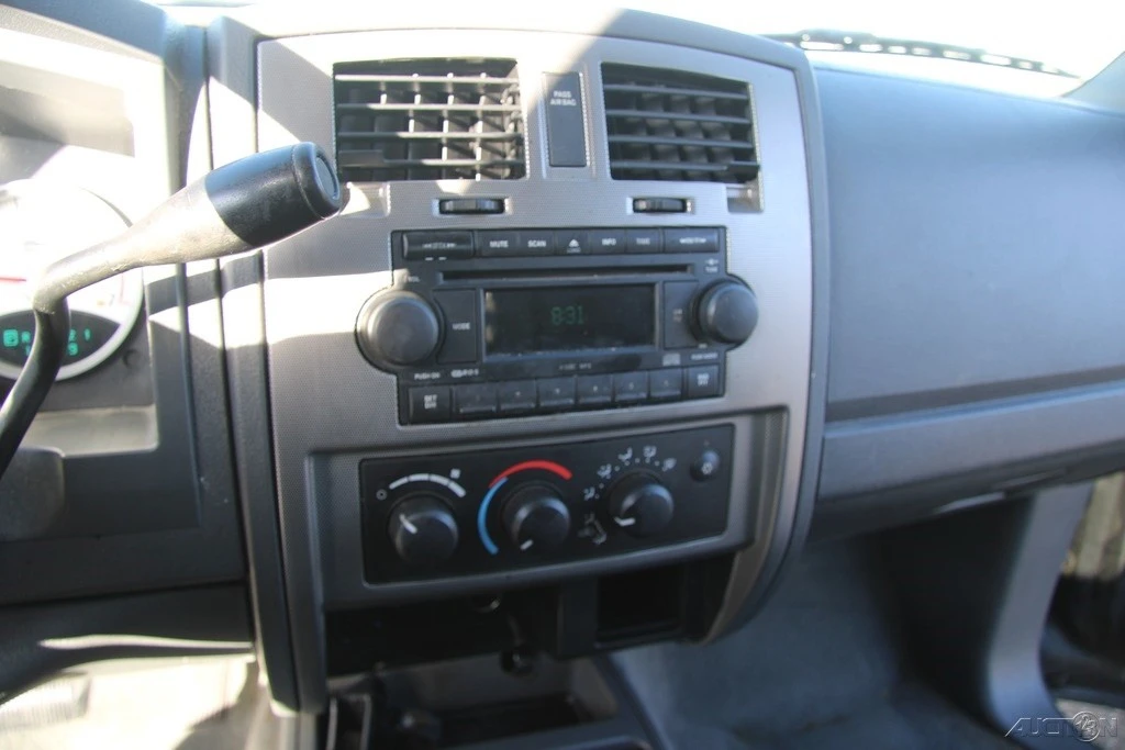 2006 Dodge Dakota 3rd Gen - Image 17 of 21