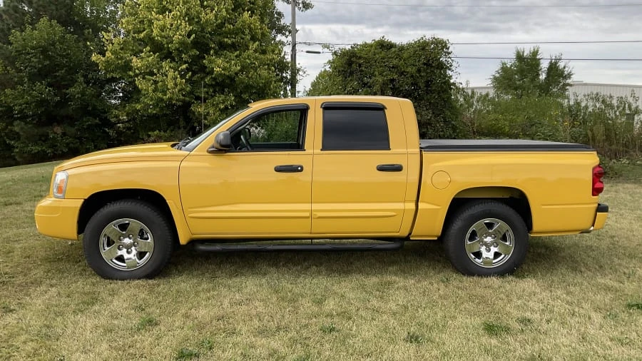 2006 Dodge Dakota 3rd Gen - Image 2 of 13