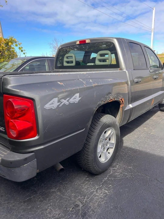 2006 Dodge Dakota 3rd Gen - Image 2 of 17