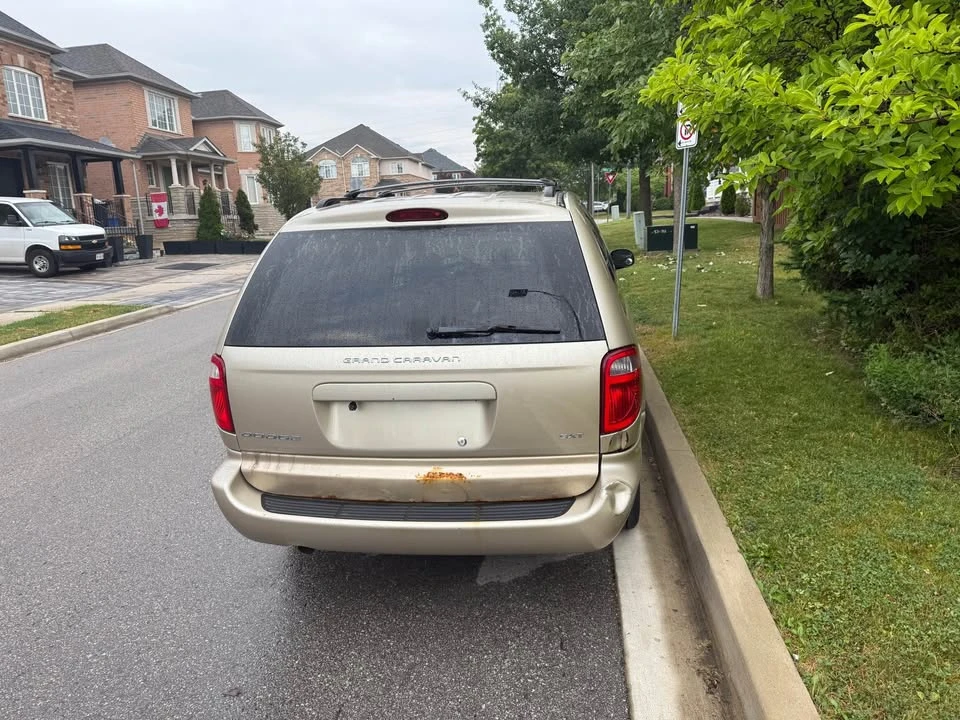 2006 Dodge Caravan - Image 3 of 4