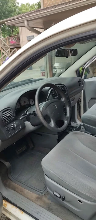 2006 Dodge Caravan - Image 8 of 12