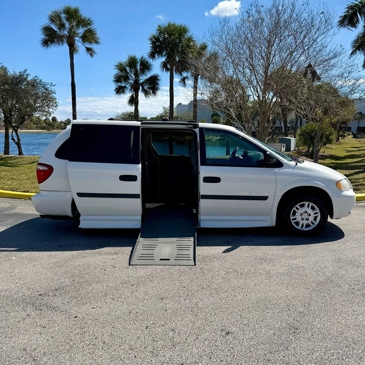 2006 Dodge Caravan - Image 4 of 21