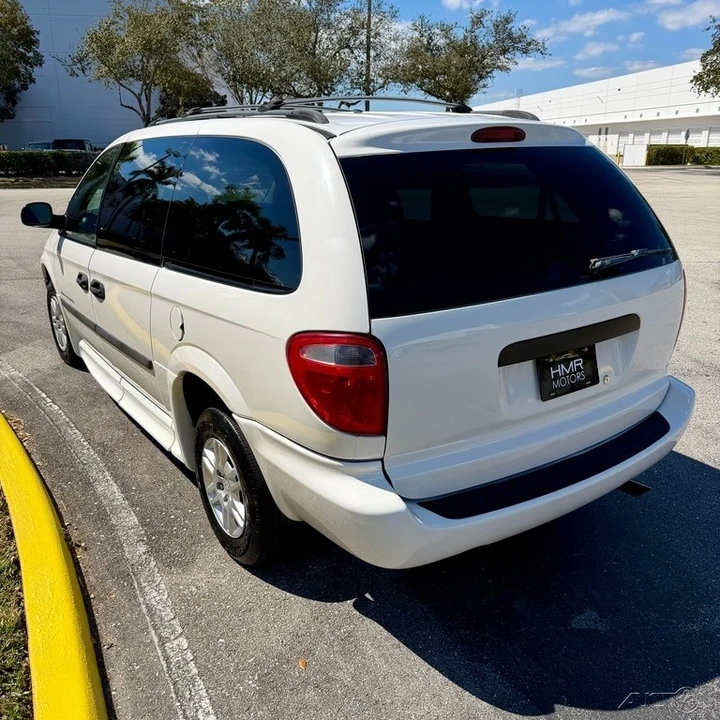 2006 Dodge Caravan - Image 14 of 21