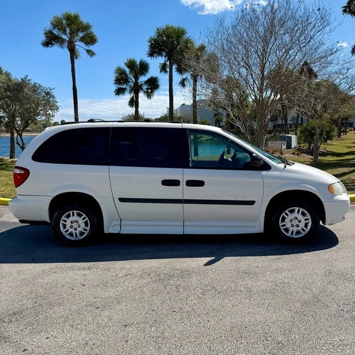 2006 Dodge Caravan - Image 9 of 21