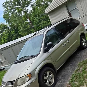 2006 Dodge Grand Caravan SXT Van 4D