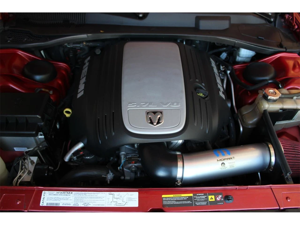 2006 Dodge Magnum 2nd Gen Wagon - Image 14 of 15