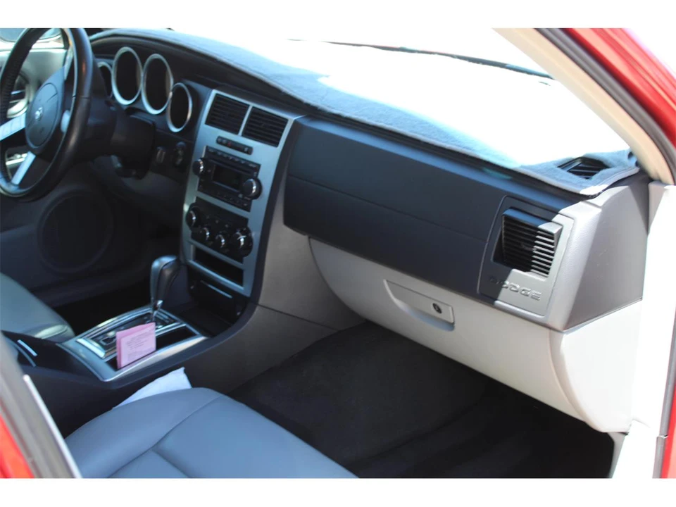 2006 Dodge Magnum 2nd Gen Wagon - Image 6 of 15