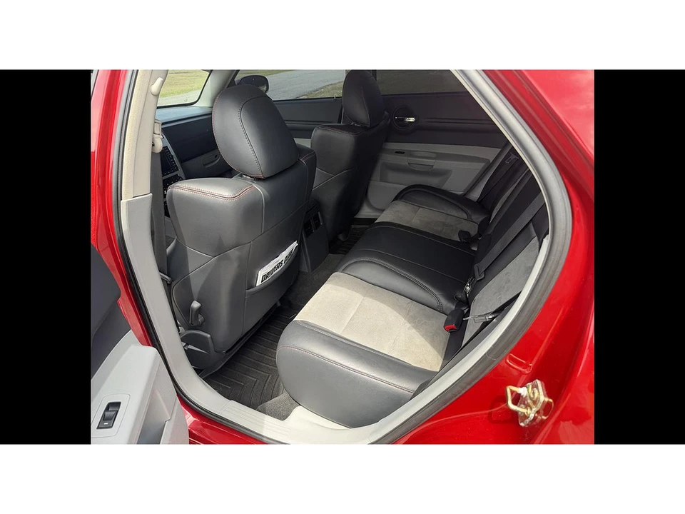 2006 Dodge Magnum 2nd Gen Wagon - Image 12 of 22