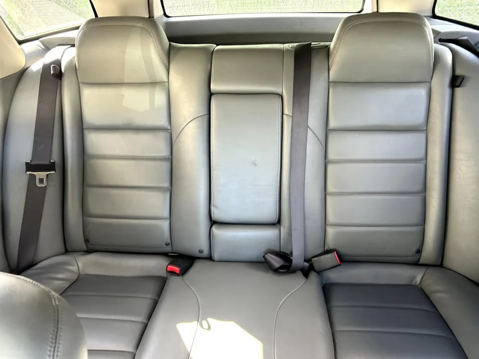 2006 Dodge Magnum 2nd Gen Wagon - Image 4 of 7