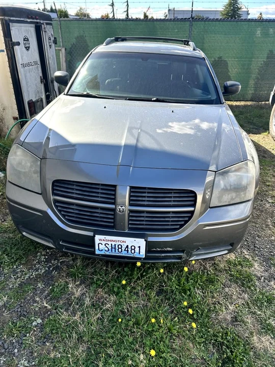 2006 Dodge Magnum 2nd Gen Wagon - Image 3 of 7