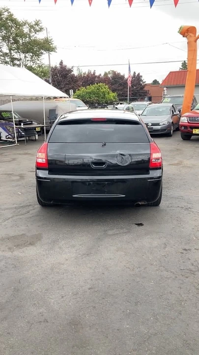 2006 Dodge Magnum 2nd Gen Wagon - Image 5 of 11