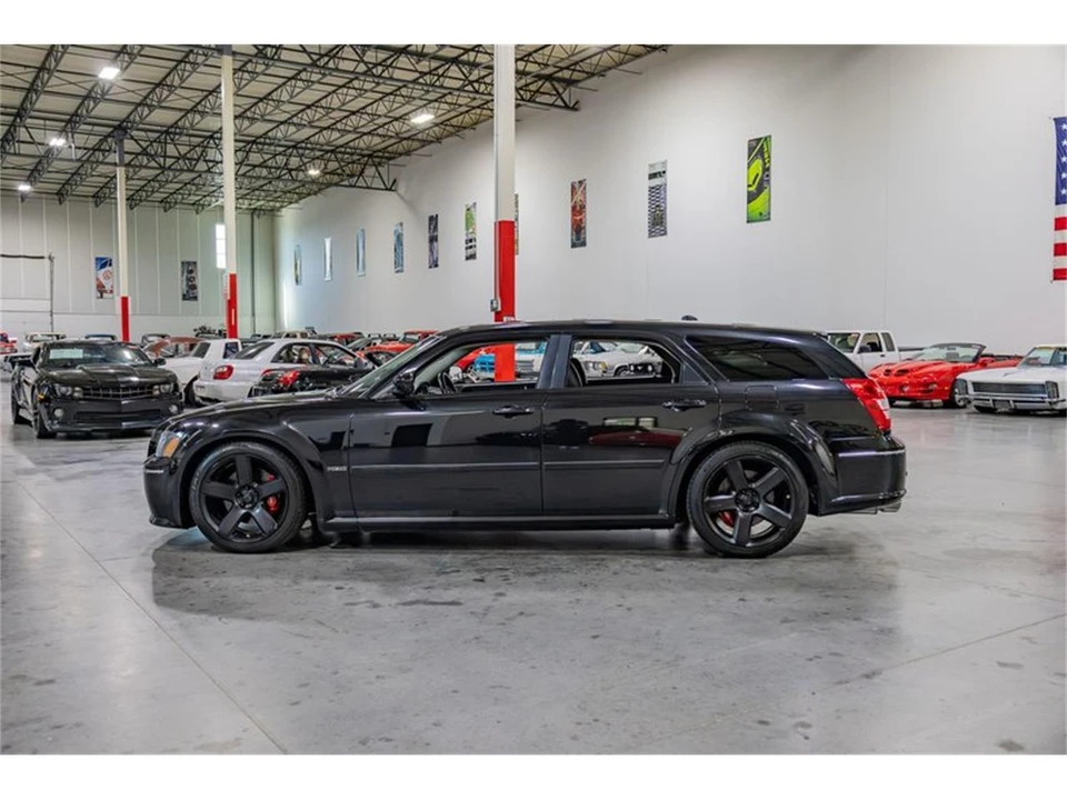 2006 Dodge Magnum 2nd Gen Wagon - Image 3 of 31