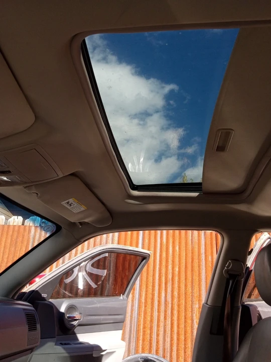 2006 Dodge Magnum 2nd Gen Wagon - Image 13 of 20