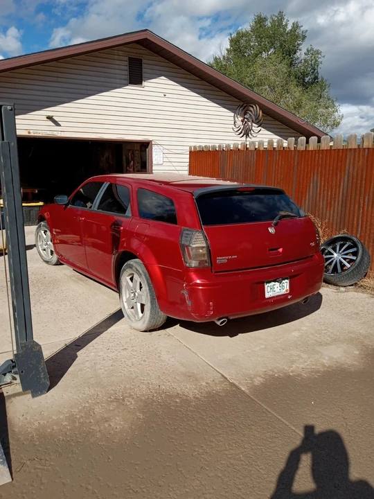 2006 Dodge Magnum 2nd Gen Wagon - Image 3 of 20