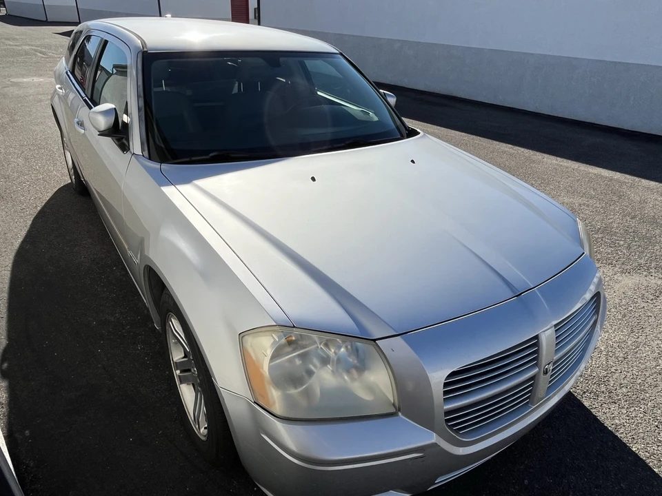 2006 Dodge Magnum 2nd Gen Wagon - Image 9 of 31