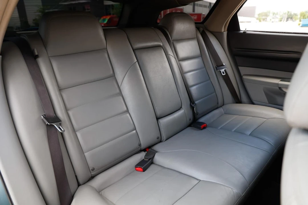 2006 Dodge Magnum 2nd Gen Wagon - Image 16 of 31