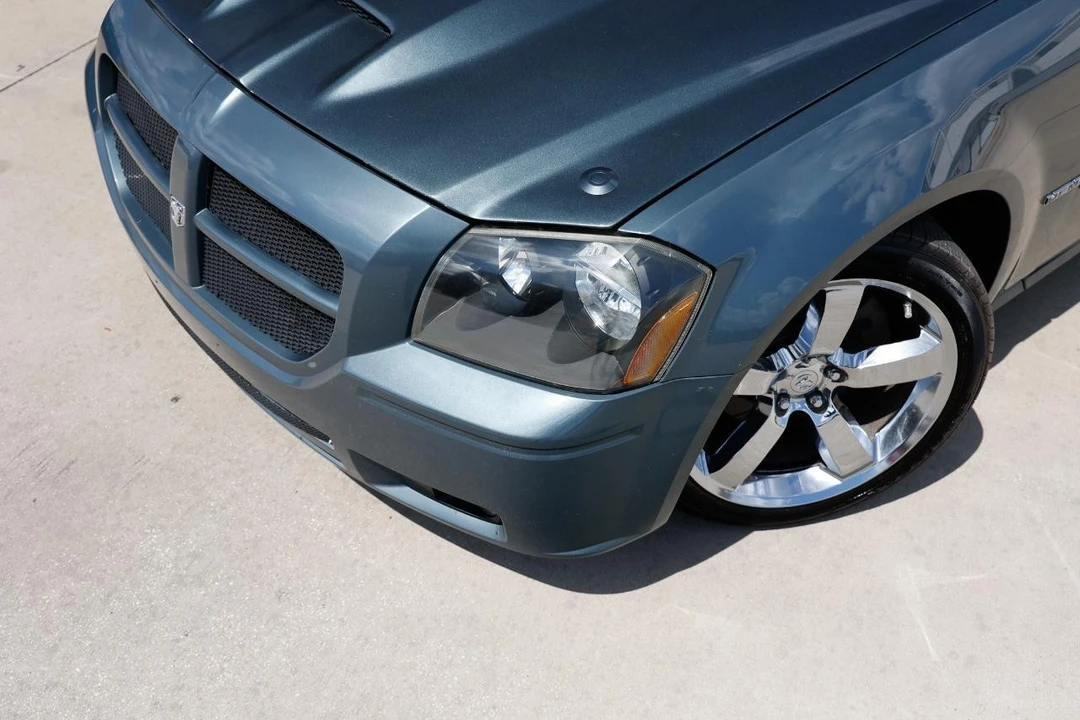 2006 Dodge Magnum 2nd Gen Wagon - Image 26 of 31