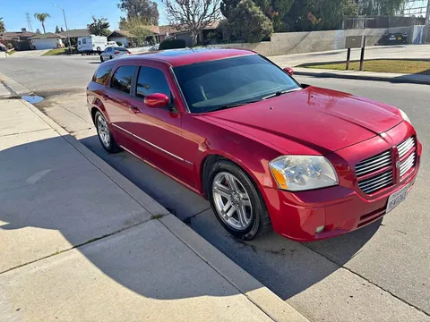 2006 Dodge Magnum R/T Sport Wagon