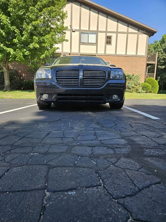 2006 Dodge Magnum 2nd Gen Wagon - Image 10 of 11