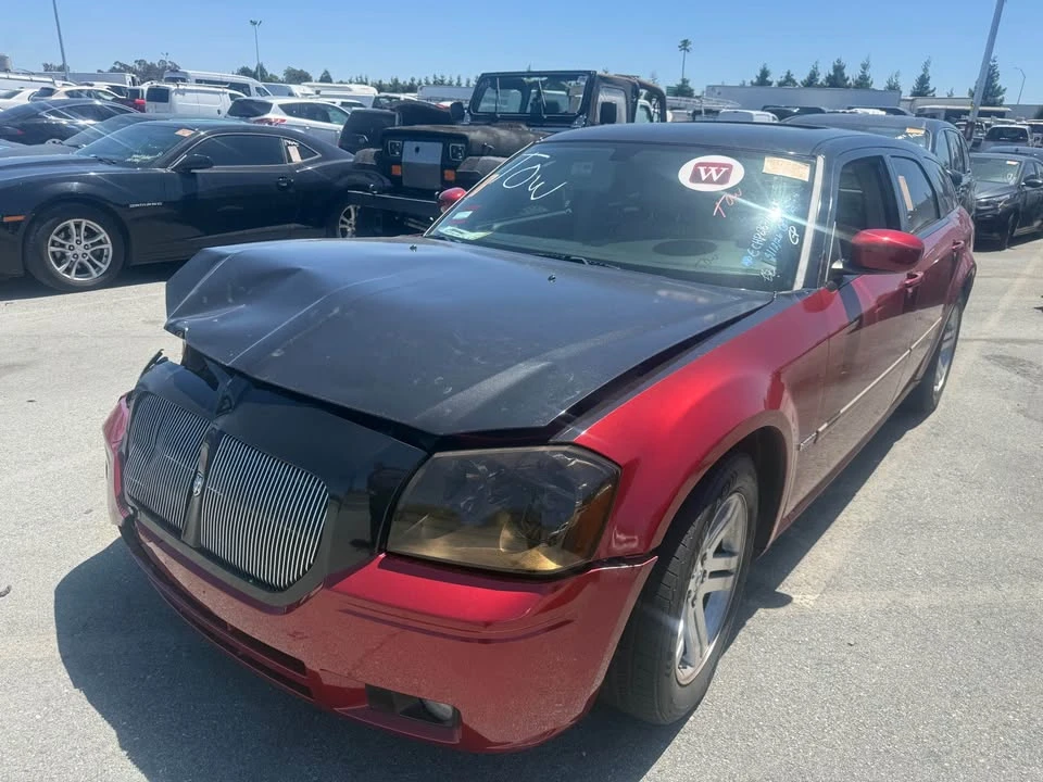 2006 Dodge Magnum 2nd Gen Wagon - Image 3 of 4