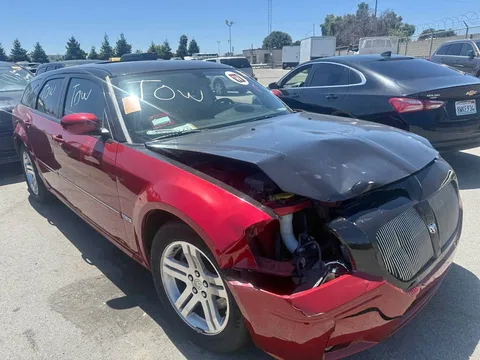 2006 Dodge Magnum R/T Sport Wagon 4D