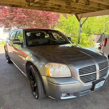 2006 Dodge Magnum R/T Sport Wagon 4D