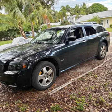 2006 Dodge Magnum R/T Sport Wagon 4D