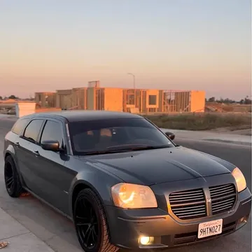 2006 Dodge Magnum R/T Sport Wagon 4D