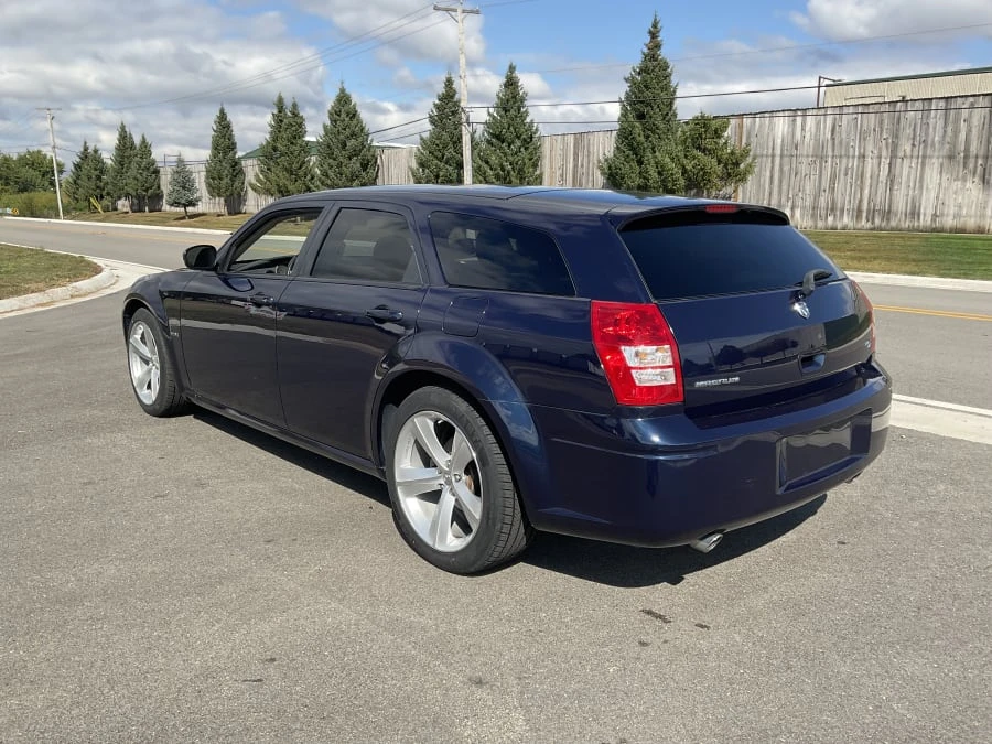 2006 Dodge Magnum 2nd Gen Wagon - Image 3 of 11
