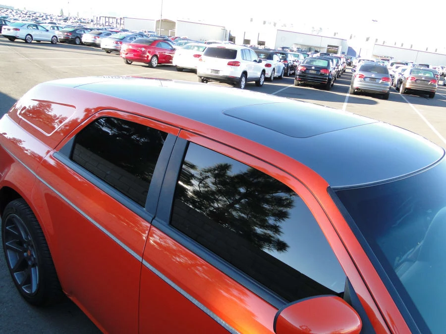 2006 Dodge Magnum 2nd Gen Wagon - Image 4 of 6