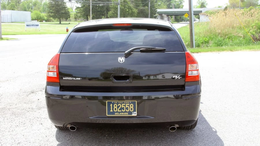 2006 Dodge Magnum 2nd Gen Wagon - Image 9 of 10