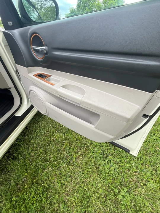 2006 Dodge Magnum 2nd Gen Wagon - Image 23 of 27