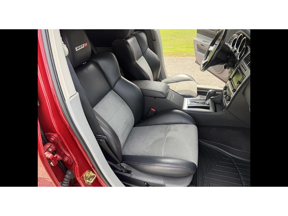 2006 Dodge Magnum SRT8 2nd Gen - Image 14 of 22