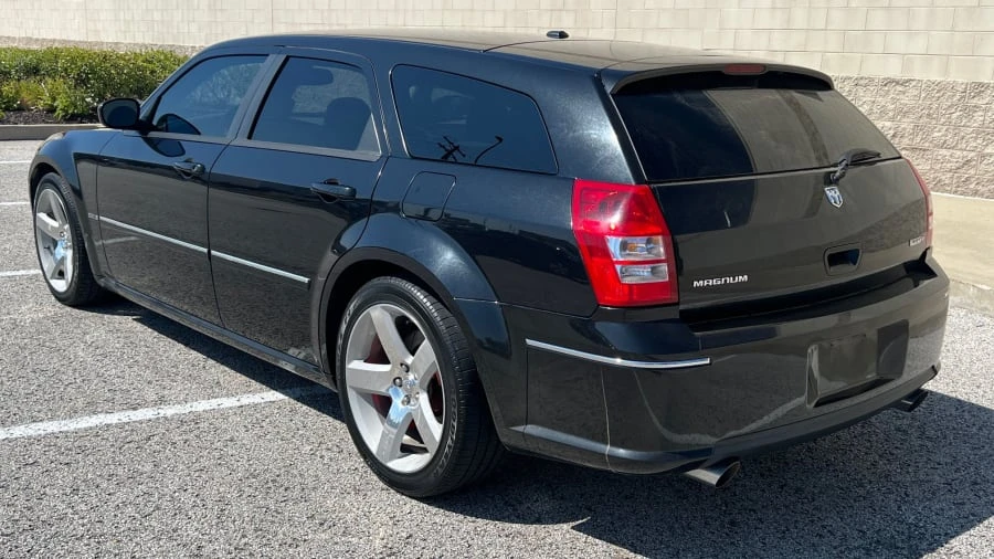 2006 Dodge Magnum SRT8 2nd Gen - Image 5 of 10