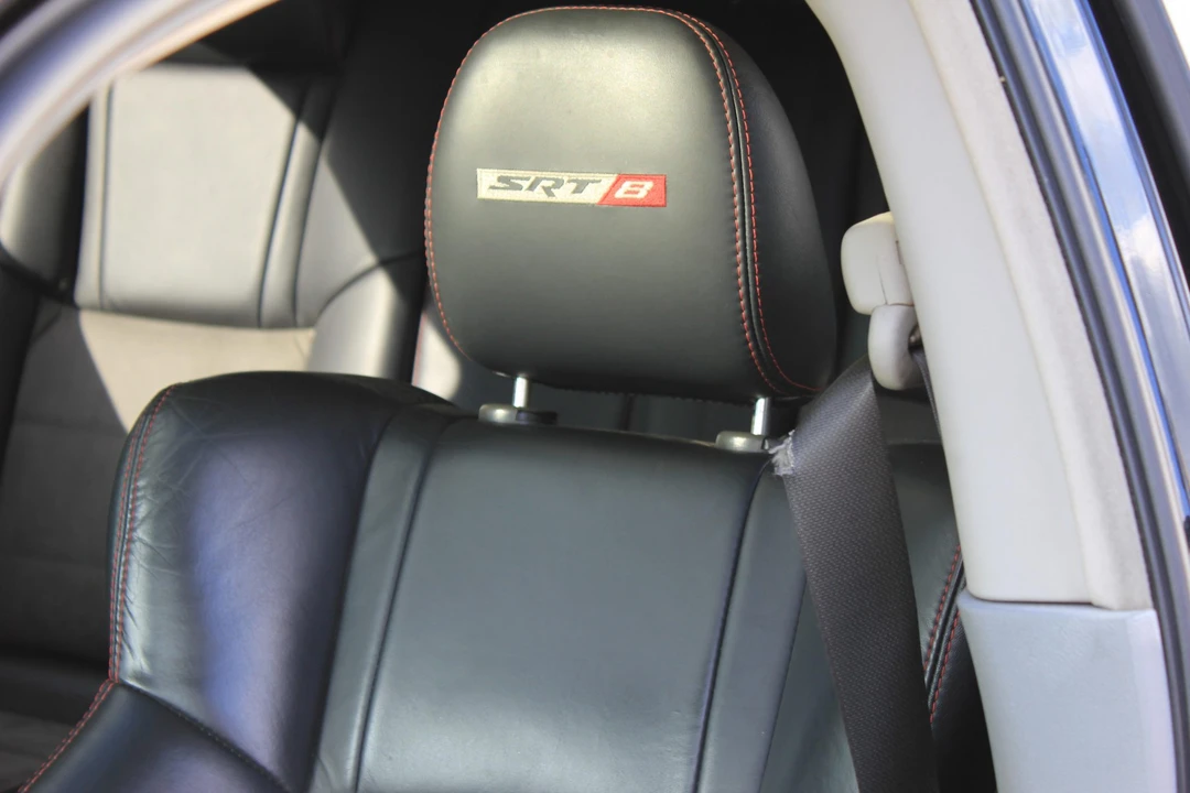2006 Dodge Magnum SRT8 2nd Gen - Image 26 of 31