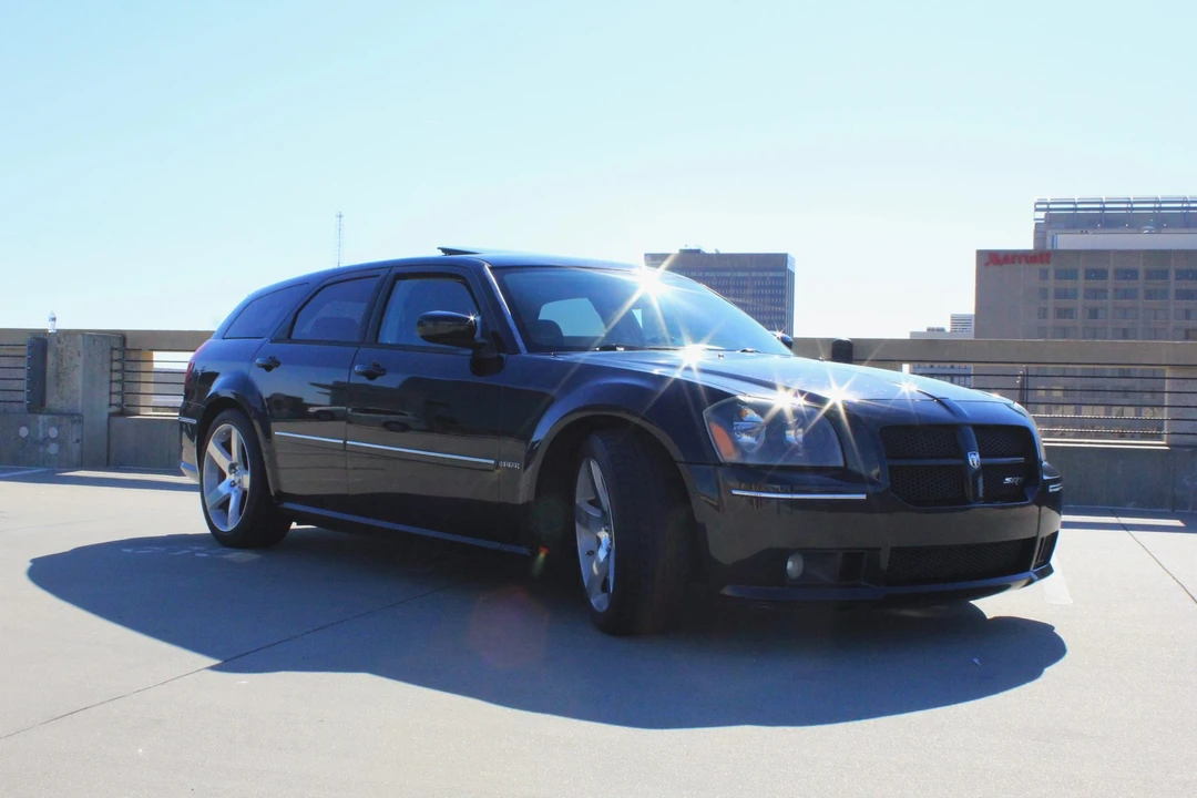 2006 Dodge Magnum SRT8 2nd Gen - Image 9 of 31
