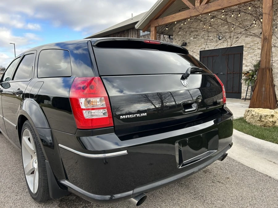 2006 Dodge Magnum SRT8 2nd Gen - Image 4 of 14