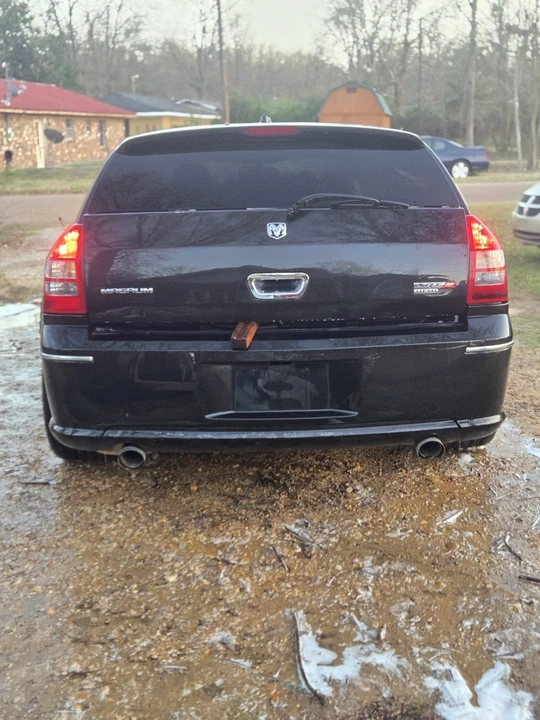 2006 Dodge Magnum SRT8 2nd Gen - Image 3 of 11