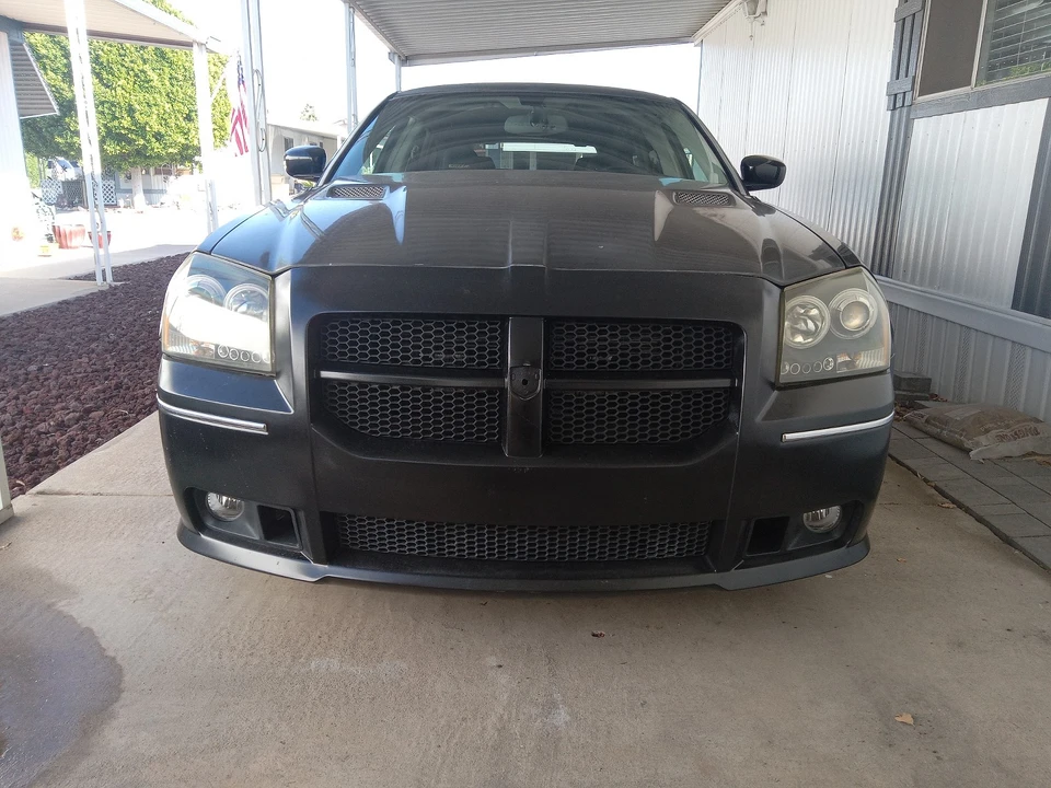 2006 Dodge Magnum SRT8 2nd Gen - Image 9 of 10