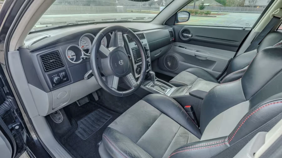 2006 Dodge Magnum SRT8 2nd Gen - Image 7 of 11