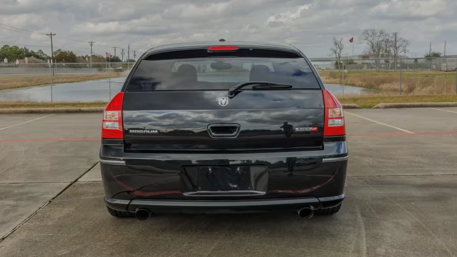 2006 Dodge Magnum SRT8 2nd Gen - Image 4 of 11