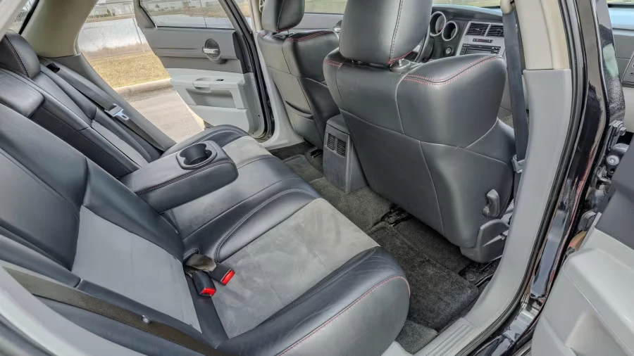 2006 Dodge Magnum SRT8 2nd Gen - Image 5 of 11