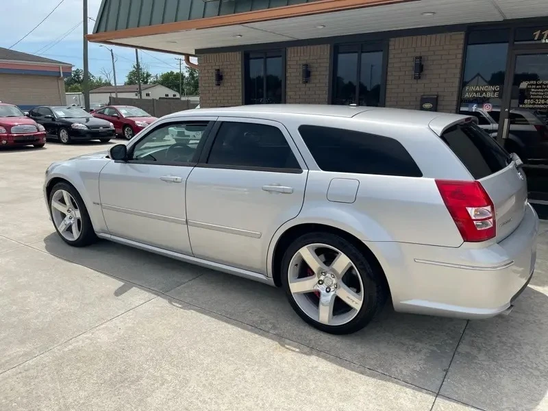 2006 Dodge Magnum SRT8 2nd Gen - Image 15 of 31